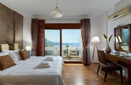 Geropotamos Hotel | Okeanides Villas