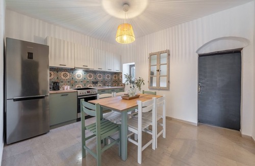 Sivota Apartment | Old Manor House 1 Apartment with Sea View, Wi-Fi and Air Conditioning