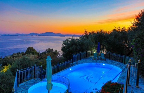 Nisaki Villa | Old Stone House