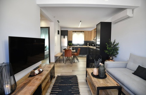 Koxare Villa | Olive Forest Villa