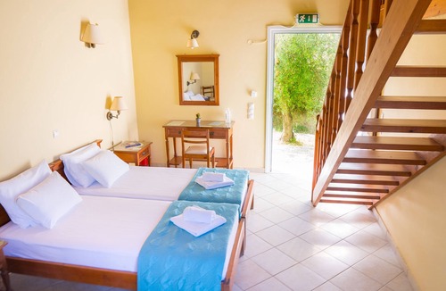 Lixouri House | Olive Trees Garden Lixouri