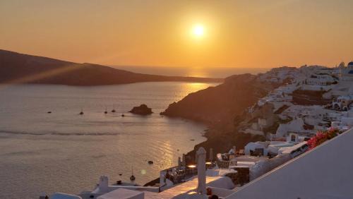 Oia Apartment | Olympic Villas