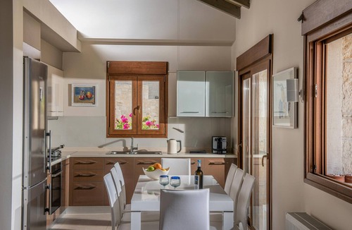 Agia Pelagia Villa | Omega House in Crete