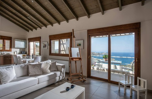 Agia Pelagia Villa | Omega House in Crete