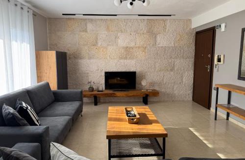 Nea Peramos Apartment | Onar Luxury Apartment