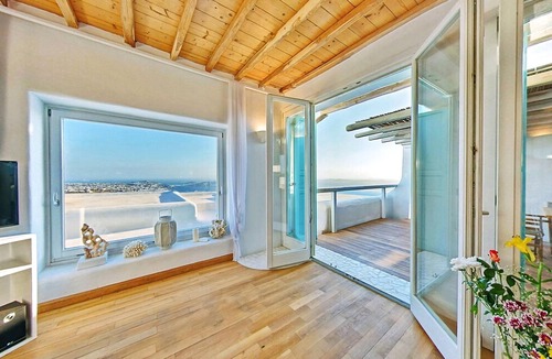 Fanari Villa | Opulant Mykonos Villa | 5 Bedrooms | Stunning Sea Views to Tinos | Villa Kastro