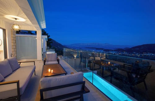 Nidri Villa | Oriens Villas