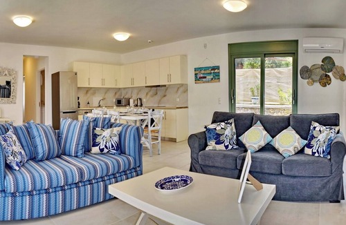 Plomari Villa | Ouzo Stone House1 with Private Pool and Parking