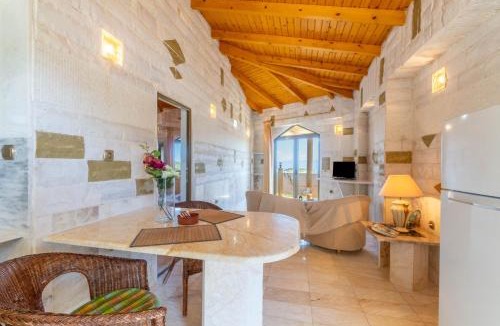 Gaios Apartment | Paco's Resort Luxury Villa 19