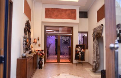 Nikisiani House | Paggaio Princess