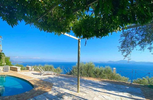 Nisaki Villa | Paleopetres Marnie - Private Pool - Sea Views - Nissaki - North East Coast -