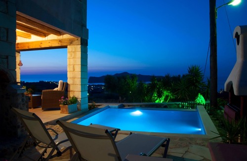 Kato Stalos House | Pantanassa Villas