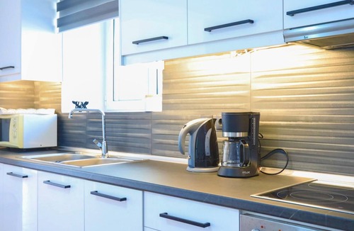 Agios Stefanos Apartment | Paola House in Άγιος Στέφανος