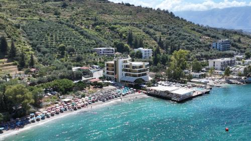 Radhime Hotel | Paradise Beach Hotel