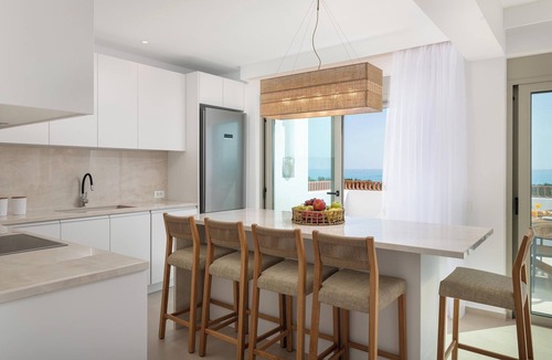 Gennadi Villa | Paradiso Luxury Beachfront Villa in Gennadi