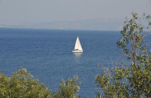 Gaios Apartment | PaxosBlue Suites & Villas