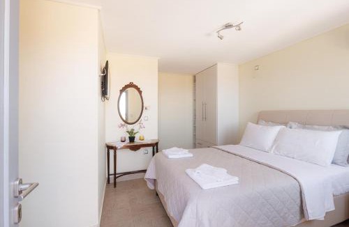 Kea House | Peace View Kea
