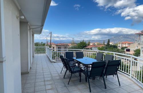 Archea Korinthos House | Pegasus House