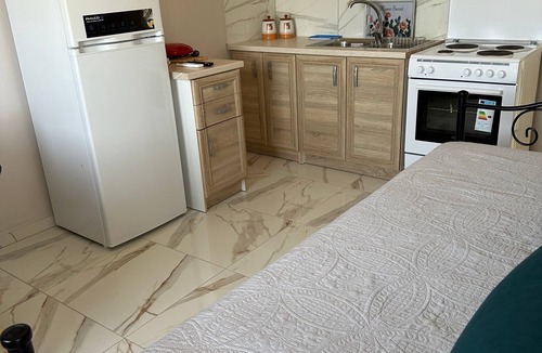 Palekastro Apartment | Pegasus Sea-View Apartment, 10 Min Walk to Chiona, 2 A/C Units, Wi-Fi & Parking