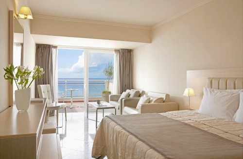 Sinarades Hotel | Pelekas Monastery