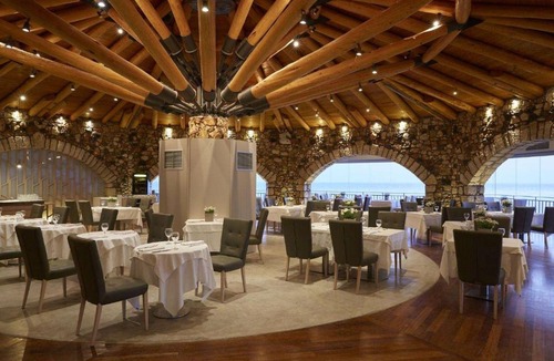 Sinarades Hotel | Pelekas Monastery