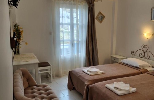 Amorgos Town Apartment | Pension Hlias - Chora Amorgos