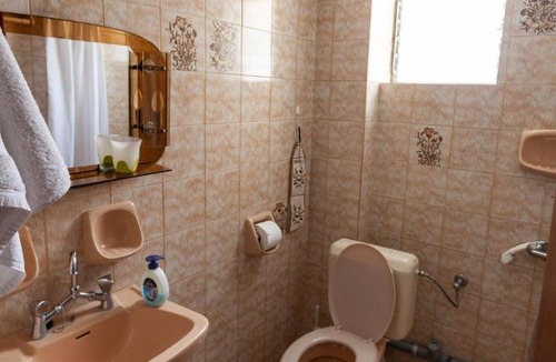 Methana House | Pension Vienna