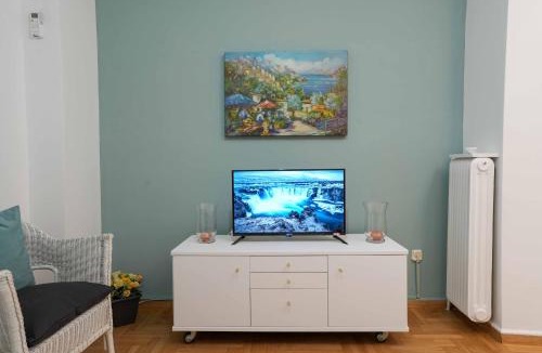 Ano Patisia Apartment | Peppy's house