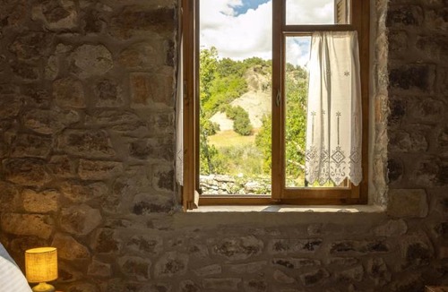 Agrafa Apartment | PETRASTERO Mountain Retreat-Agrafa Evrytania Greece