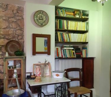 Katokhorion Apartment | Petrinο Katochori