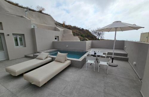 Vourvoulos Apartment | Petroma Cave Suites