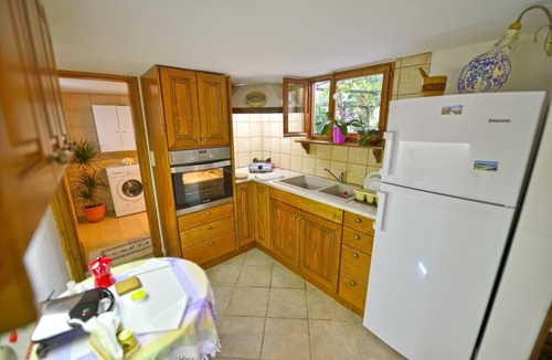 Platanos House | Picturesque traditional stone house