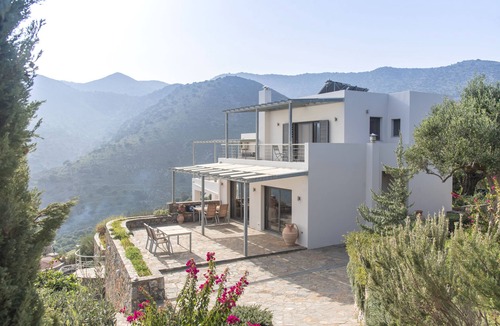 Agios Nikolaos Villa | Pool, sea view, WLAN, well-kept garden