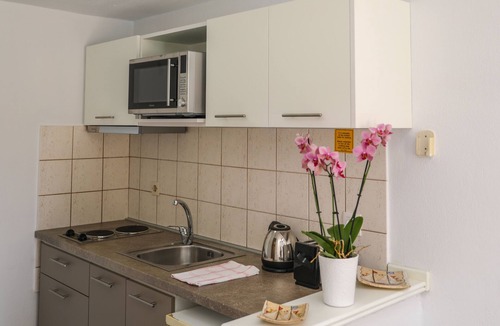 Katsarou Resort | Poolside maisonette in Achladies
