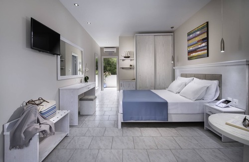 Nikita Hotel | Porfi Beach Hotel