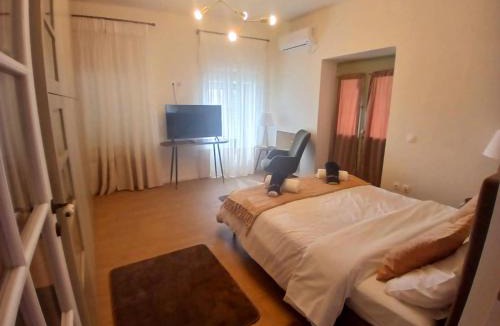 Lavrio Apartment | Portfront Neoclassical Gem in Lavrio