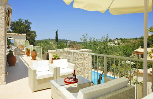 Kassiopi Villa | Prestige Villas | KASSIOPI VILLAGE | Luxury 4 Bedrooms with Pool
