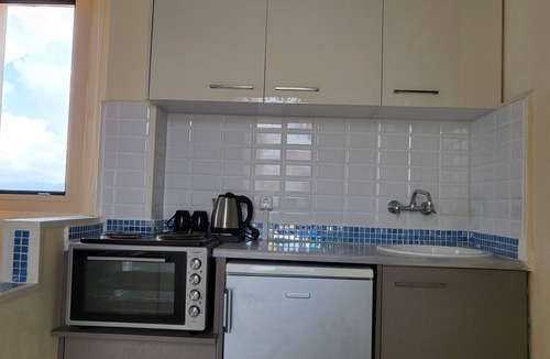 Piskopiano Apartment | Private Apartment Sea View