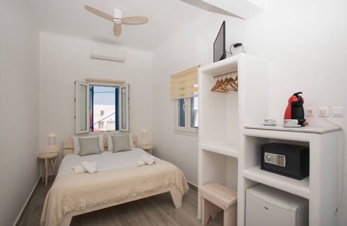 Mykonos Town House | Private Cycladic Room in the heart of Mykonos Town