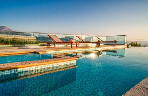 Falassarna Villa | Private pool★Indoor Jacuzzi★Walk to taverna, market & Falasarna beach.