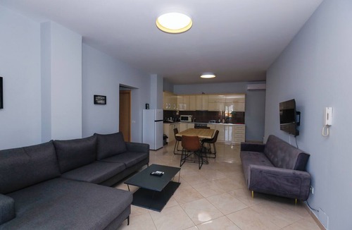 Tirana Apartment | Private Rooftop: Hot Tub, Pool, BBQ 3BR