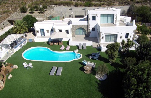 Paros Villa | Private villa, private pool, tennis court, gym, BBQ, wonderful sea view, sunset