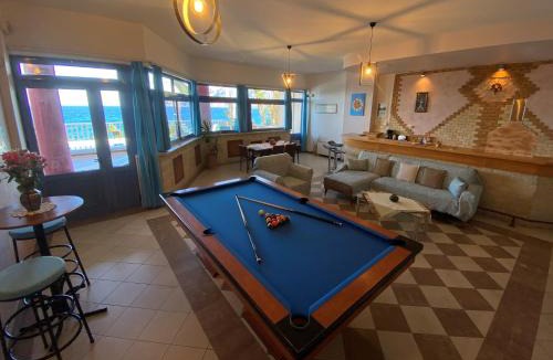 Mochlos Apartment | Pyxida