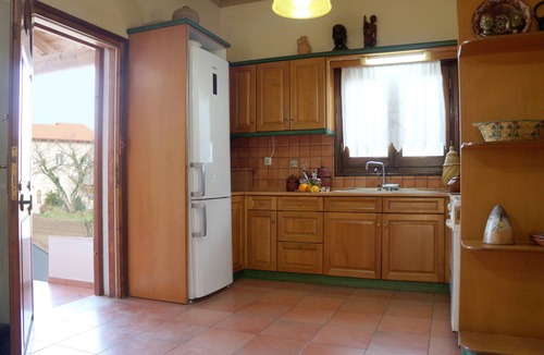 Peroulades House | QUITE FAMILY HOME NEAR LOGAS AMA 00002558284