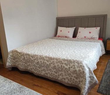 Florina Apartment | Quite room double bed