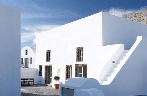 Pyrgos Villa | R 348 3 Spacious Luxury Villas with Pools, Jacuzzis and fantastic Views