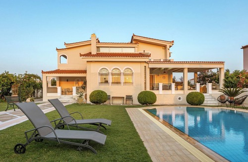 Saronikos Villa | Renko Royal Villa Luxury villa in Athens Riviera. Private Pool, garden & BBQ