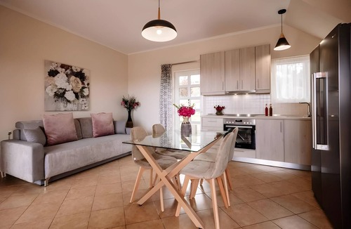 Agios Leon Apartment | Renovated Home in Agios Leon | Private Grounds | Near Porto Limnionas