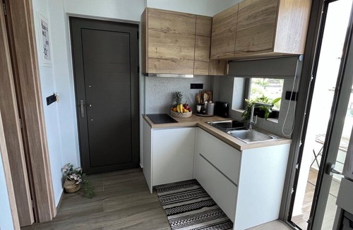 Kato Gouves Apartment | Renovated seaside apt for couples: sea view, full kitchen & Wi-Fi.