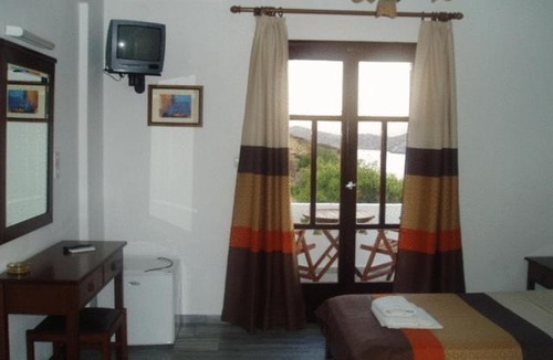 Ios Town Hotel | Rita's Rooms